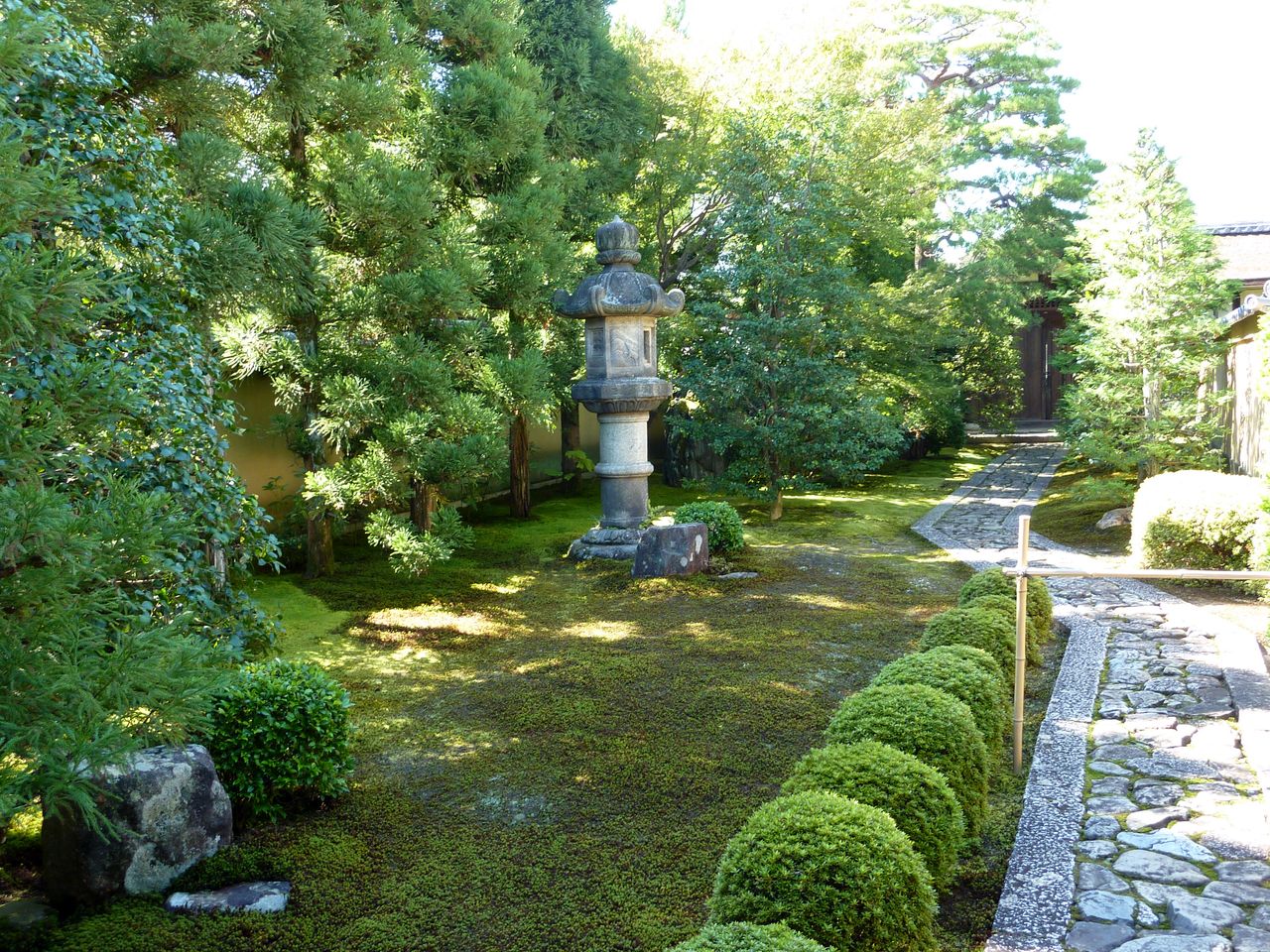 P1020458